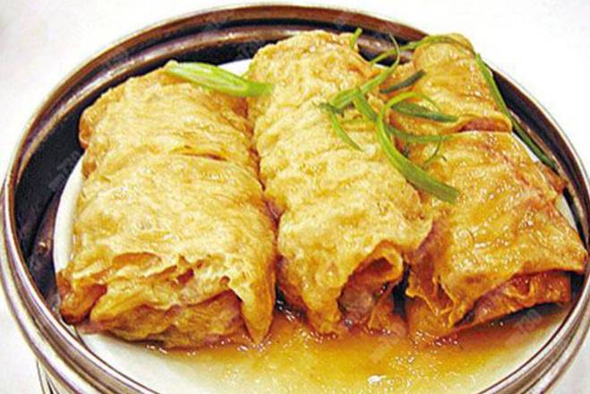 Rouleaux de Tofu (3)/ Tofu skin Rolls (3)/ 鲜竹卷